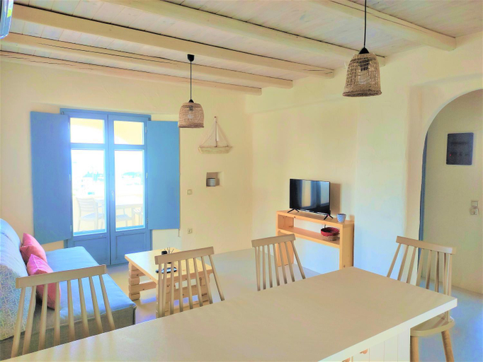 Others 2, Mosaic Suites, South Aegean