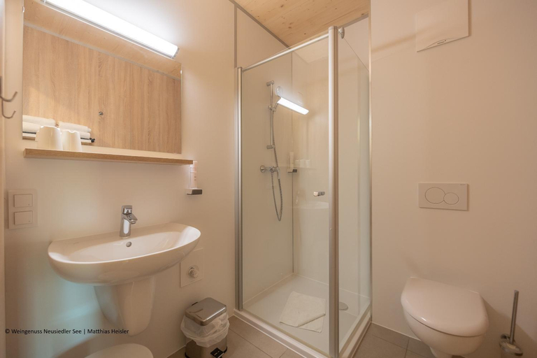 Bathroom, Hotel Katamaran, Rust