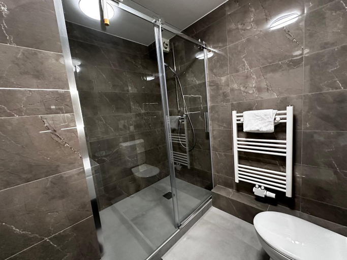 Bathroom 2, Premium Apartments Schwetzingen, Heidelberg, Speyer, Rhein-Neckar-Kreis