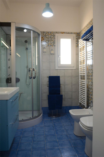 Bathroom 3, B&B LA COLIMENA, Taranto