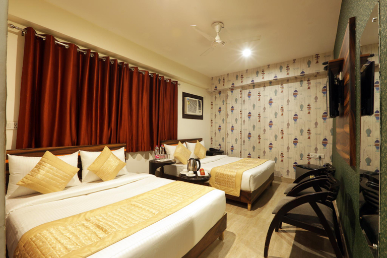 Bedroom 3, Airport Hotel Classic Park, Delhi