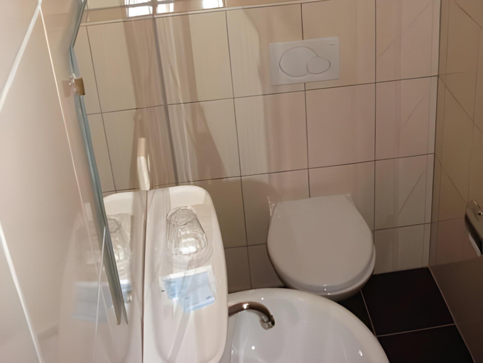 Bathroom 2, HCR De Tukker, Terneuzen