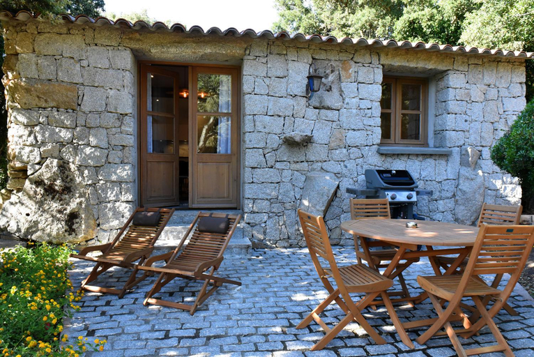 Facilities 5, Domaine Pardini, Corse-du-Sud