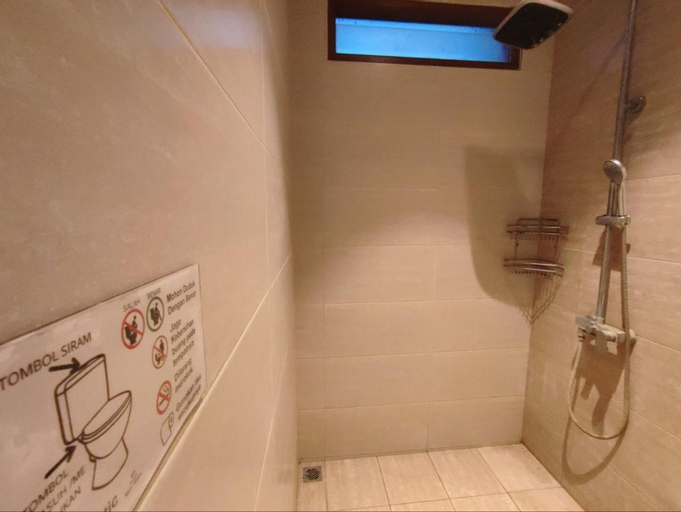 Bathroom 7