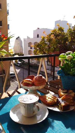 Others 2, B&B Pizzomunno, Foggia