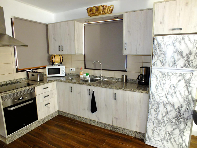 Kitchen 2, La Cabana, Santa Cruz de Tenerife