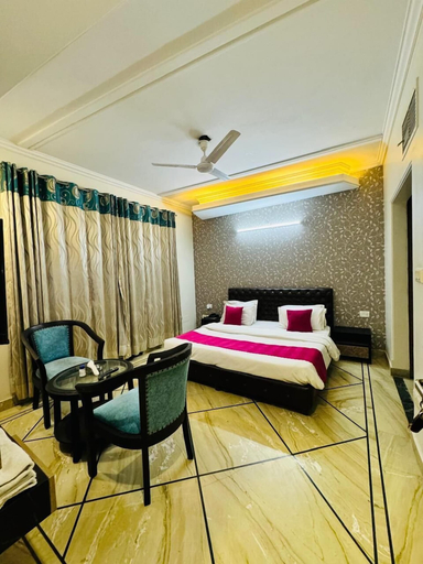 Bedroom 3, Hotel Dayal Regency, Gurgaon
