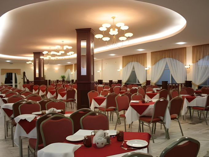 Food & Drinks 3, Jantar Medical Spa, Kamień