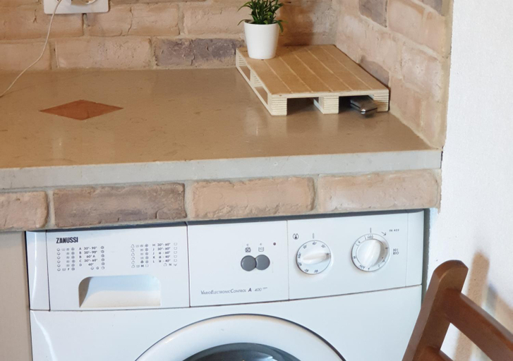Others 2, DELIA, Herzegovina-Neretva