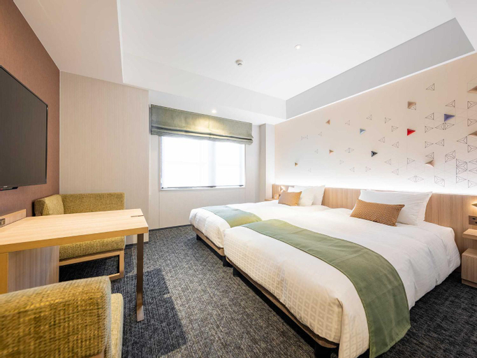 Bedroom 13