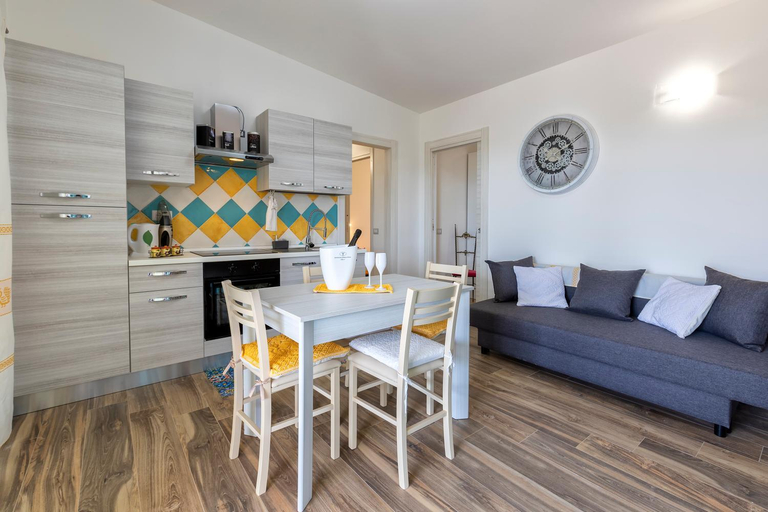 Others 4, Residenza alla Collina & Romantic SPA, Sassari