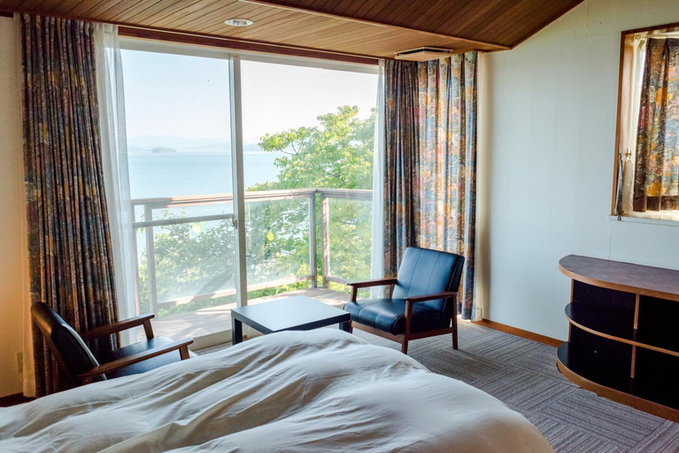 Bedroom, Irou, Tonoshō