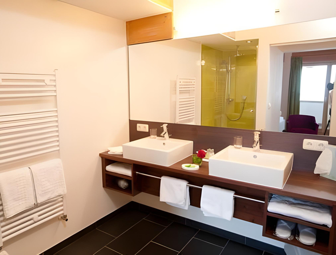 Bathroom 5, Hotel Stafeli, Bludenz