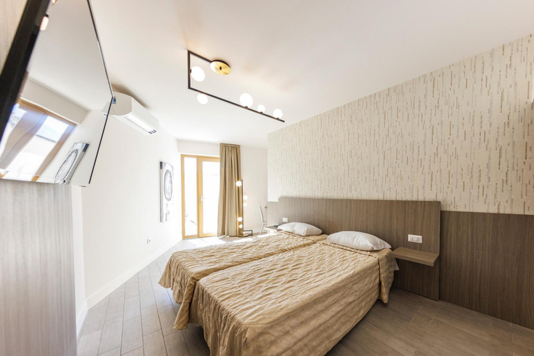 Bedroom 2, Exclusive Suites Riva, Trento