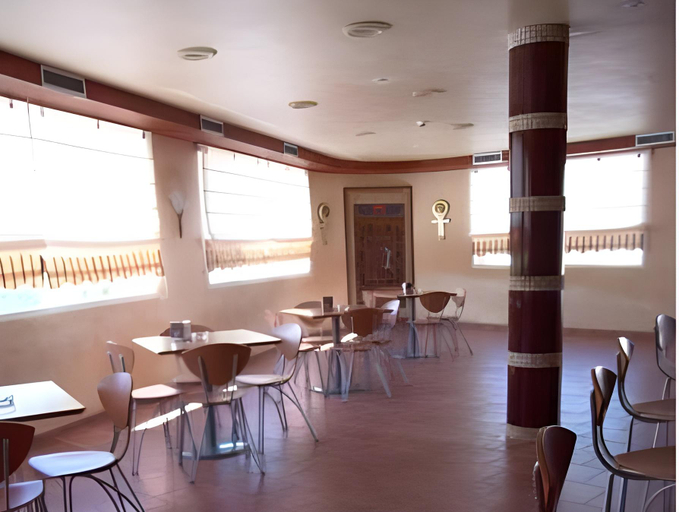 Food & Drinks 2, Valle del Nilo, Valencia