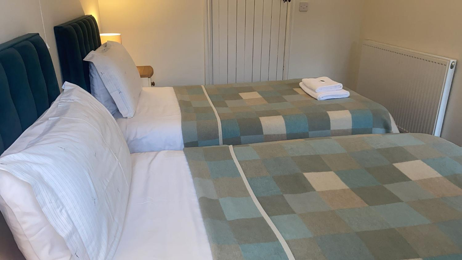 Bedroom 2, Church Farm, Solihull
