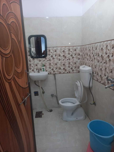 Bathroom, Tridev PG Residency, Varanasi