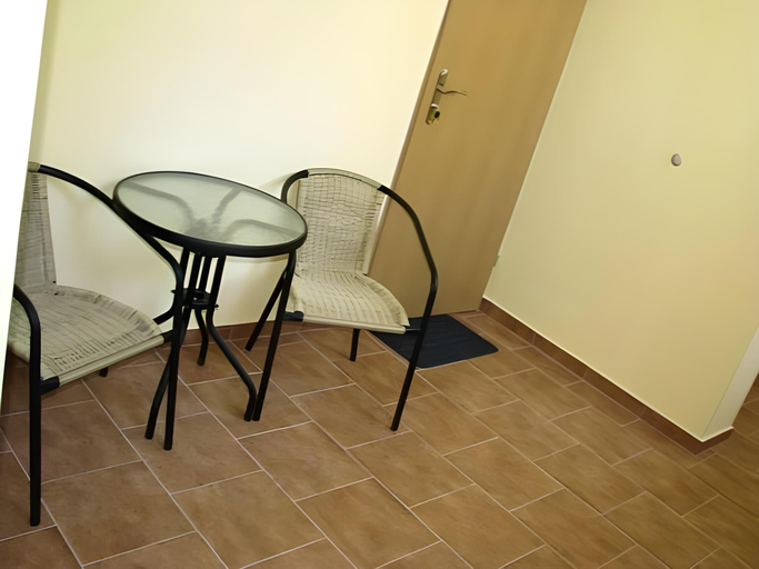 Others 5, Hostel4u, Gdańsk City