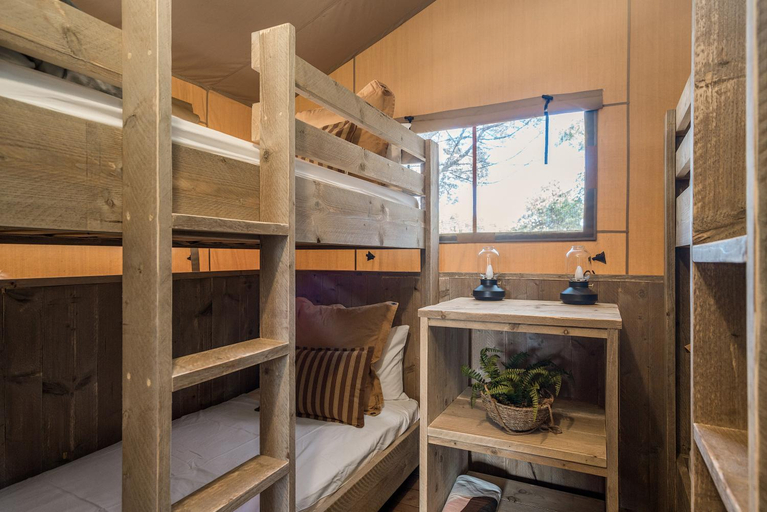Bedroom 15