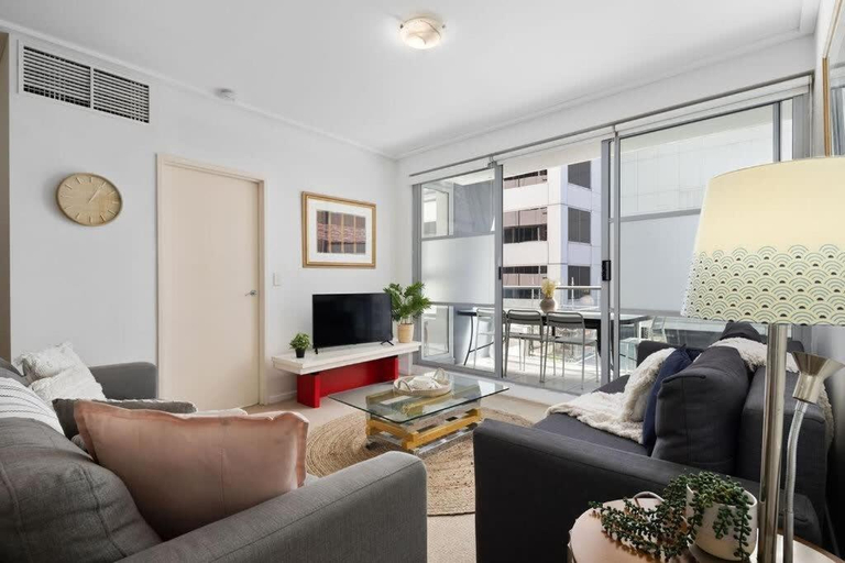 Others 5, A Comfy 2BR Apt for 7 Next to Darling Harbour, Sydney