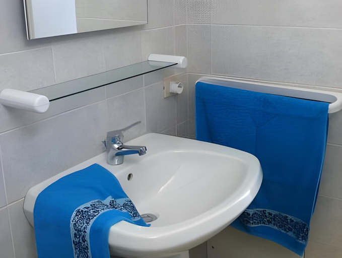 Bathroom 2, Belvedere Sul Mare, Cagliari