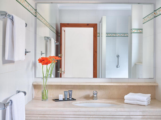 Bathroom 3, Hapimag Resort Mas Nou, Girona