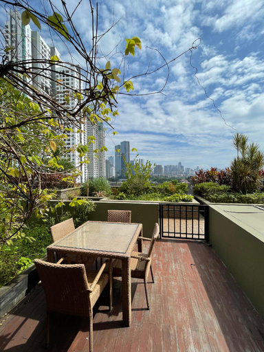 Others 4, Cosmo Park Town House , Central Jakarta