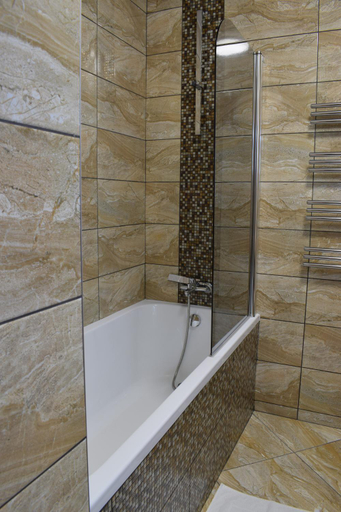 Bathroom 3, Hotel La Rosa, Frýdek-Místek