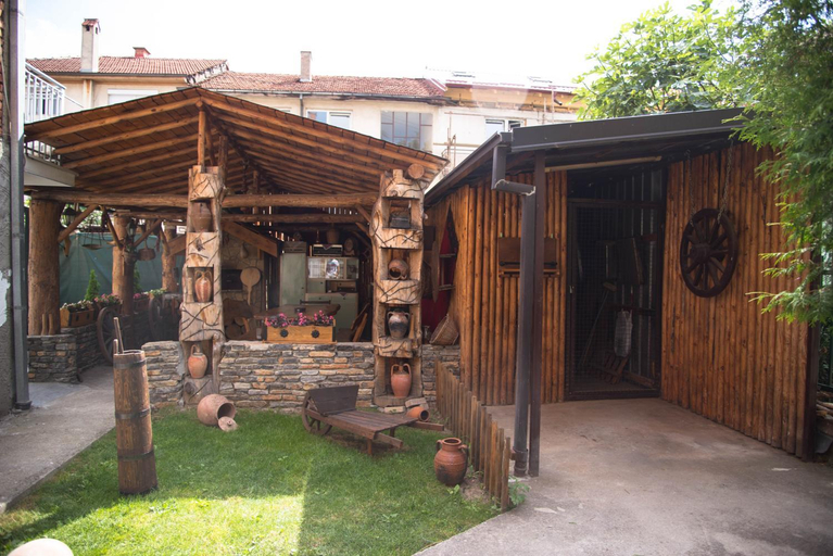 Others 5, Guest House La Baja