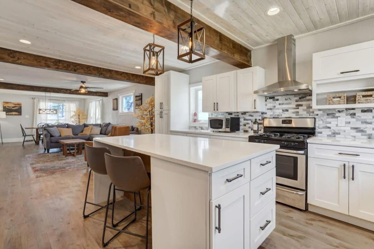 Others 4, 3BR Modern w Lg Backyard Mtn Views & Hot Tub, El Paso