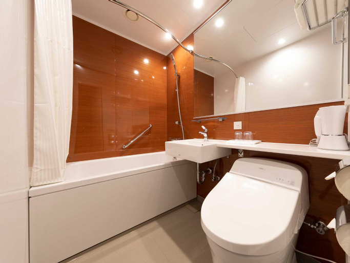 Bathroom 17