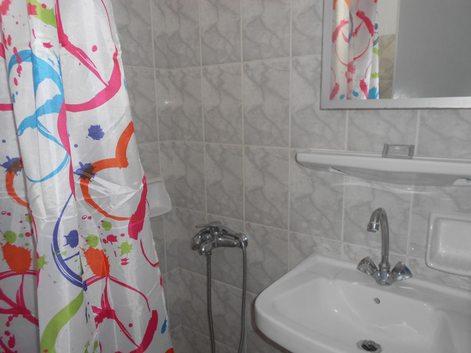 Bathroom 3, Nicolas Antiparos, South Aegean
