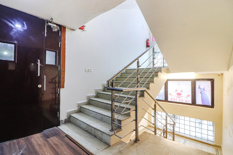Public Area 2, Fabhotel Dwarka Suites, Delhi