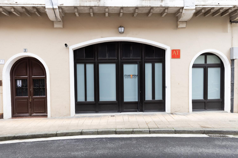 Egona -Apartamentos Itxaropena Zarautz, Guipúzcoa