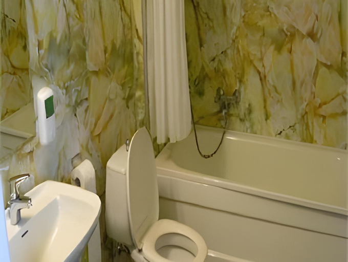 Bathroom, Leikanger Fjordhotel, Leikanger