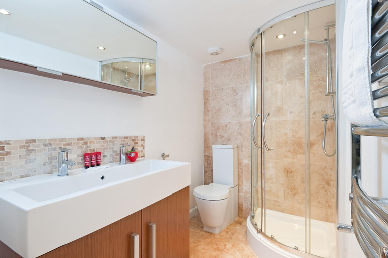 Bathroom 3, Strawberry Fields, Brighton and Hove