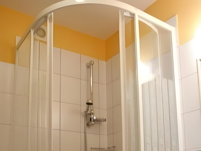 Bathroom 3, Hotel *** NAT Wisla, Cieszyn
