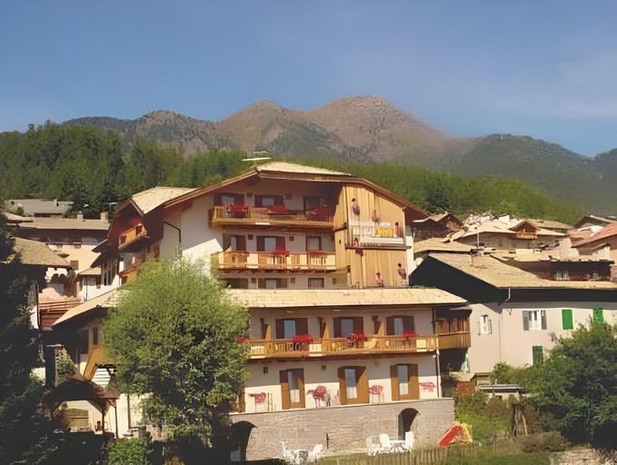 Others 3, Residence Miramonti, Trento