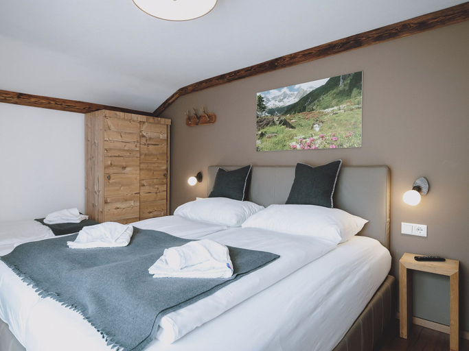 Bedroom 3, Chalet Naila by we rent, Zell am See