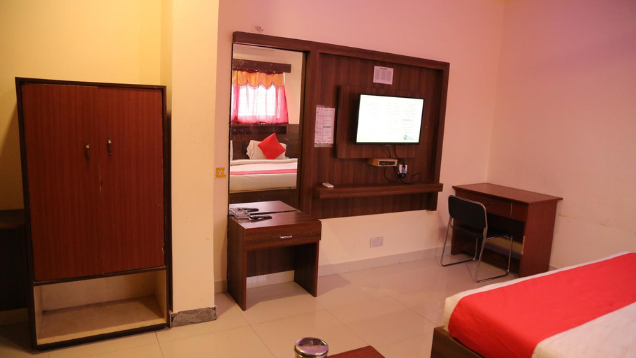 Bedroom 2, Kumaran Millenium Residency, Vellore