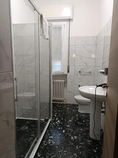 Bedroom 4, Bed & Breakfast Domus Cesena, Forli' - Cesena