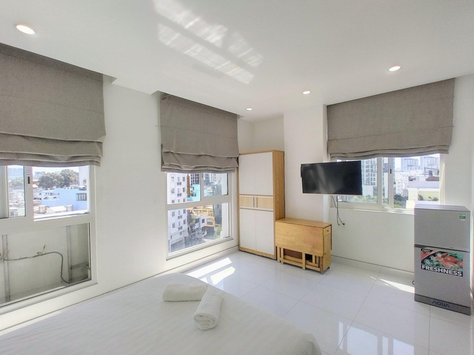 Dining Room 11
