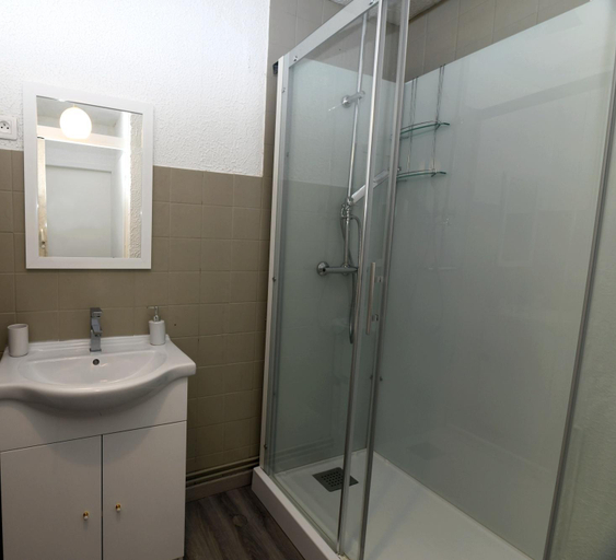 Bathroom 5