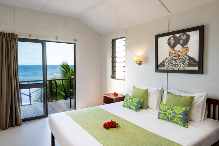 Bedroom 3, Mantaray Island Resort, Ba