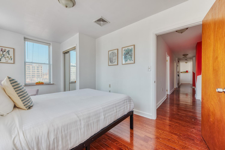 Bedroom 18