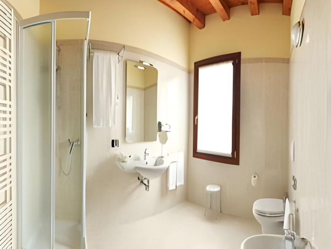 Bathroom 2, Hotel Villa Dei Carpini, Treviso