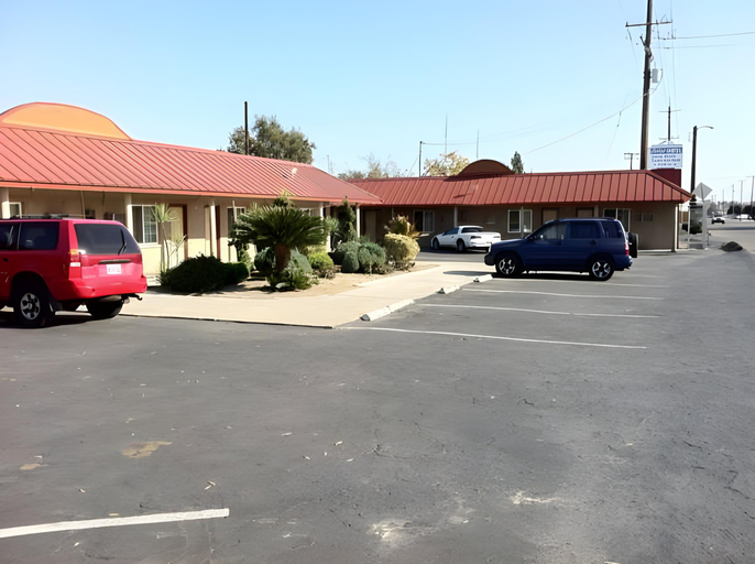 Others 5, Reedley Inn, Fresno