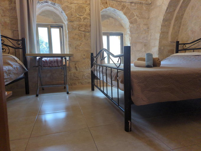 Others 4, New Citadel Hostel, Jerusalem
