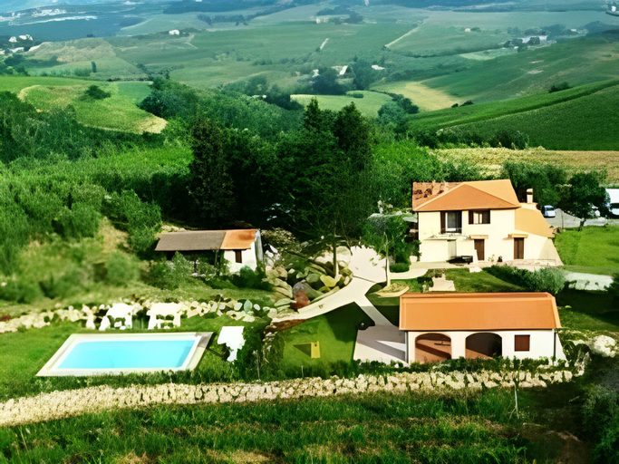 Others 3, Agriturismo Il Poggetto, Siena