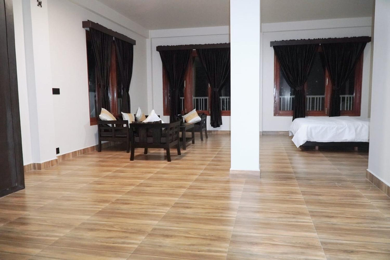 Others 4, ROYALTY GLOBAL , East Khasi Hills